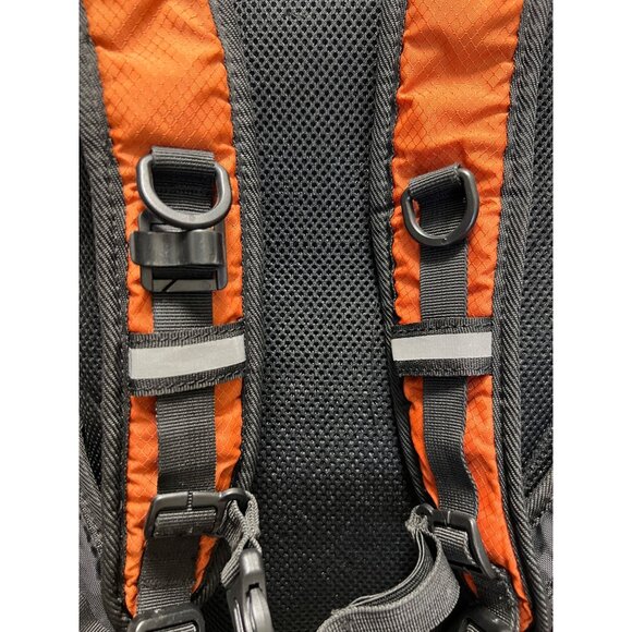 Miracol Hydration Backpack With 2L Insulated Bladder Pocket & Multiple Storage C - Picture 7 of 7